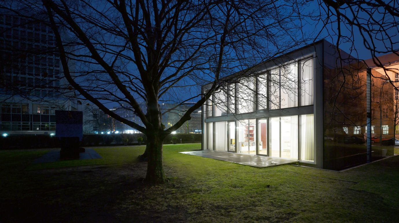 bibliothek-stuttgart-aussen.png